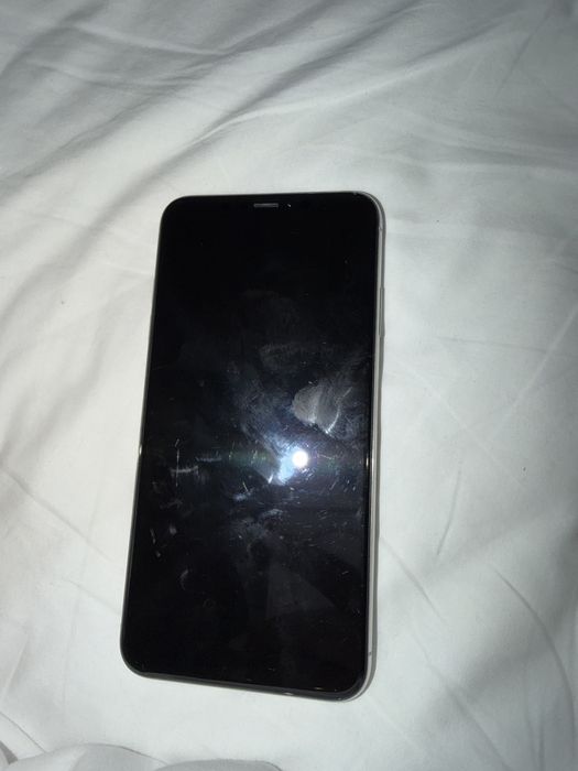 Iphone Xs-Max..474900794485002242