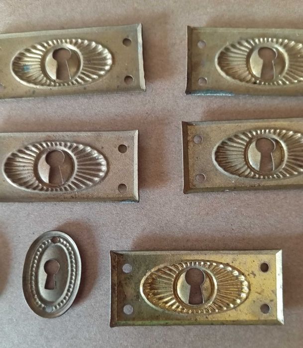 Okucia meblowe, mosiądz, 7 szt. prostokątne/ 2 sztuki owal