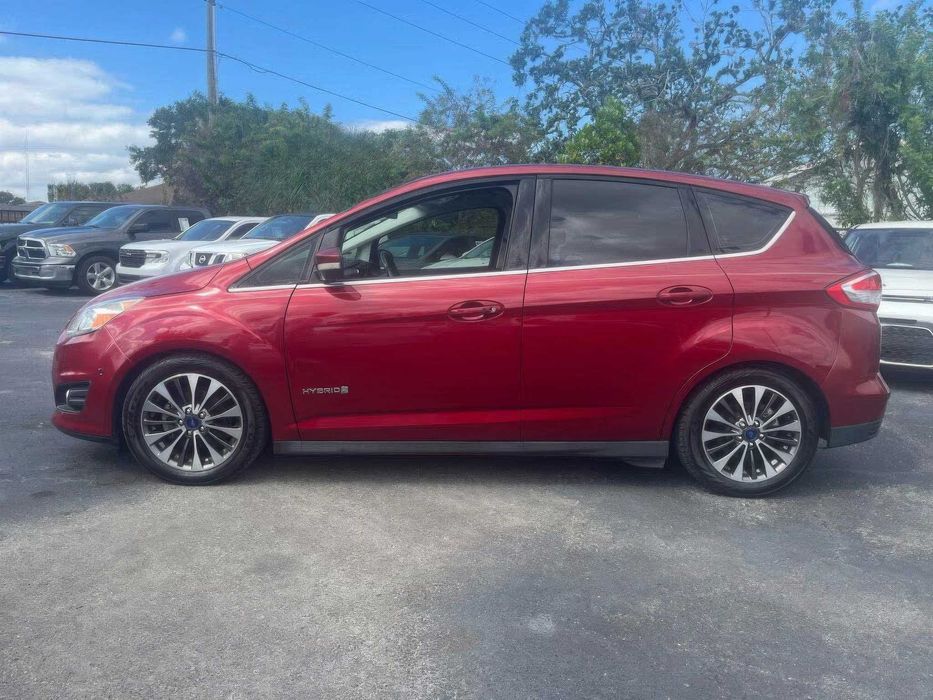 Ford C-Max Titanium      2017