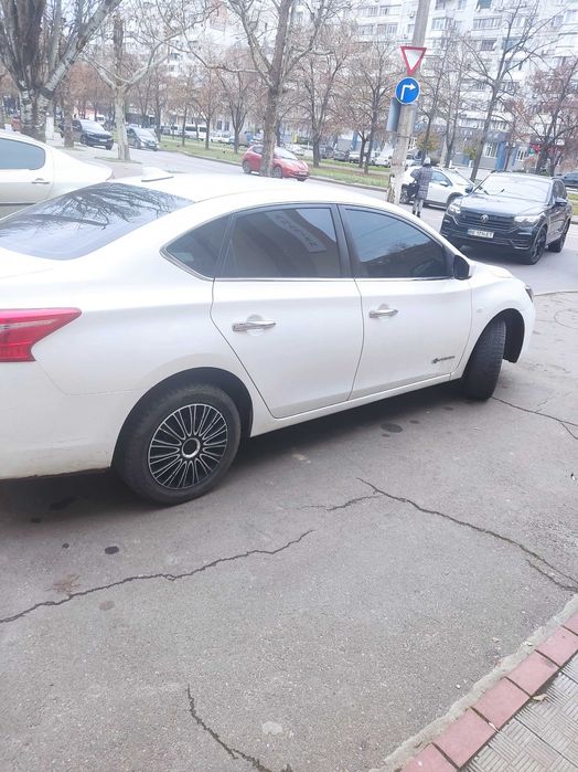 Авто Нисан Silphi 2018