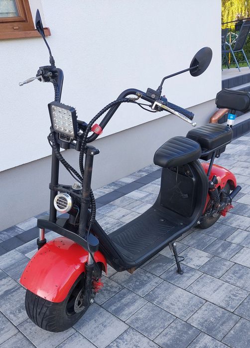 Hulajnoga elektryczna Skuter Bili Coco.