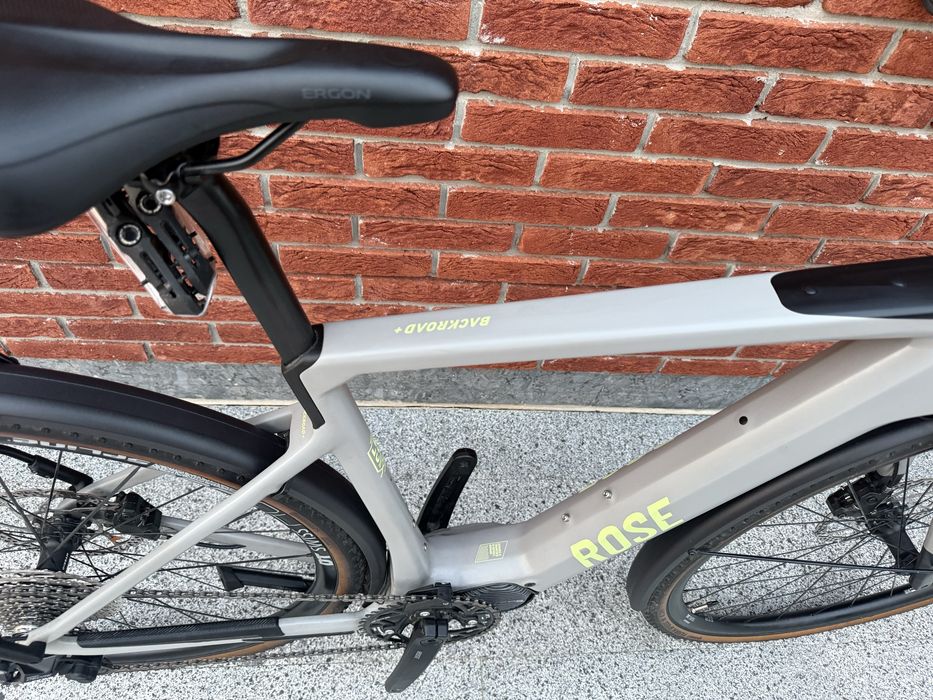 Електро Gravel Carbon Backroad Plus EQ Flatbar