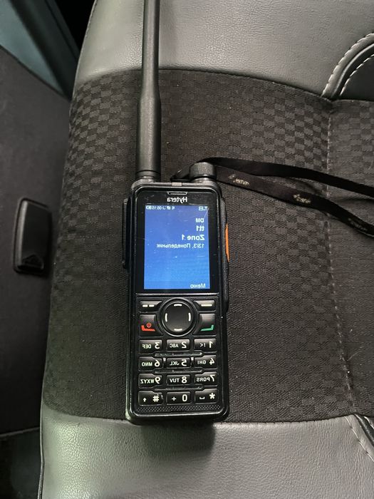 Цифрові раціі HYTERA 2 шт