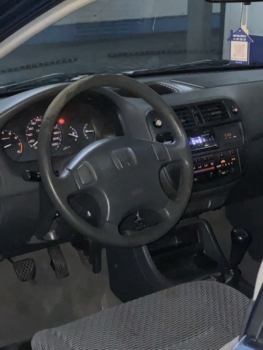 Honda Civic 1.5 i LS – Económico e Fiável