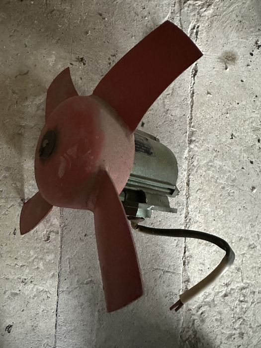 Мотор двигун