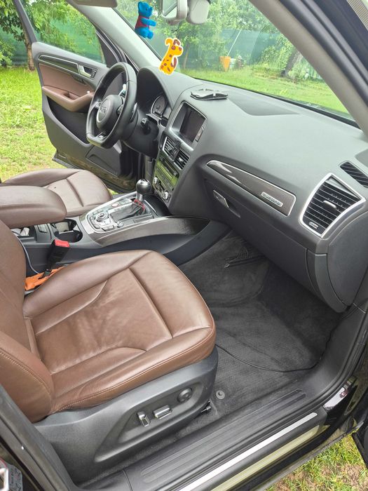 Samochód Audi Sq5