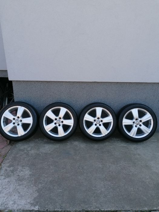 Sprzedam Opony Letnie z Felgami 225/45/17