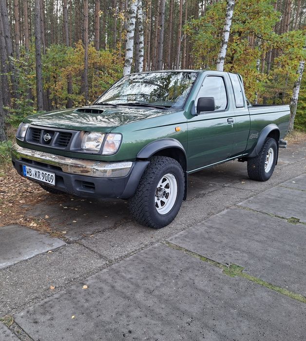 Nissan Pickup