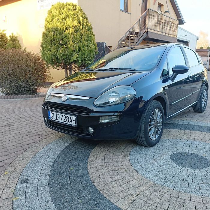 Fiat Punto Sprzedam świeżo sprowadzonego Fiata Punto