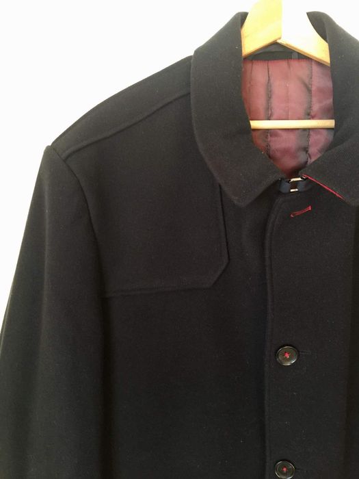 Elegancki męski krótki płaszcz