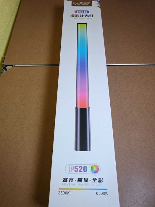 Bastão de LED Luxceo P520 RGB Profissional com Palas e Comando – Novo