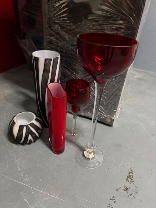 Acessórios de mobília em MUITO BOM ESTADO. 50€ o conjunto (5 peças)