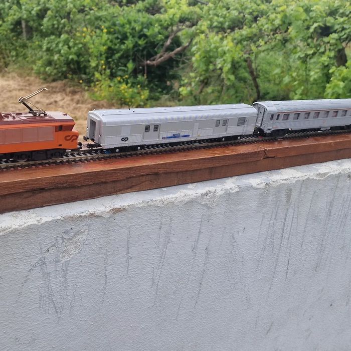 Vagons e locomotivas raras alta qualidade .
