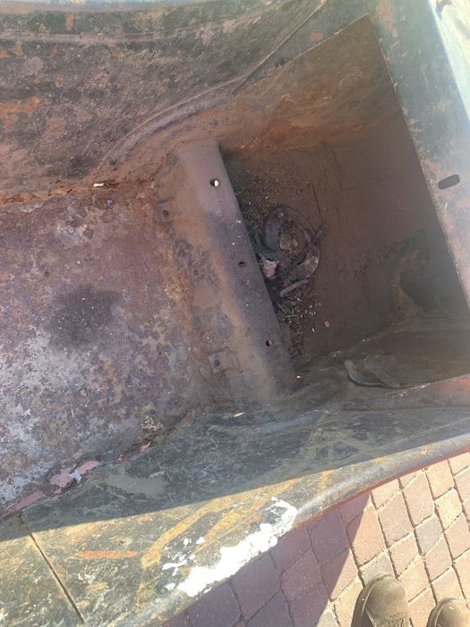 Kosz do Motocykla k750 czesci