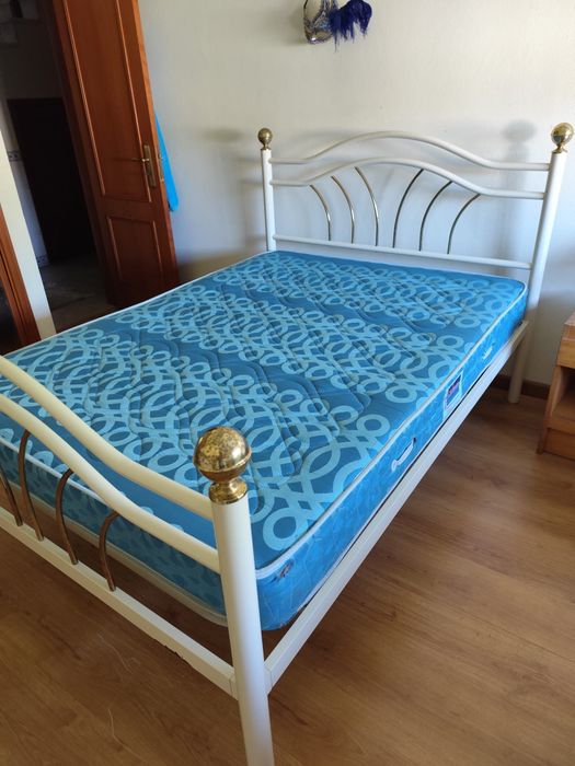 Cama de Ferro  190x135cm