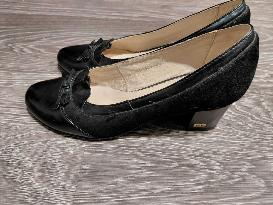 Продам туфлі нові