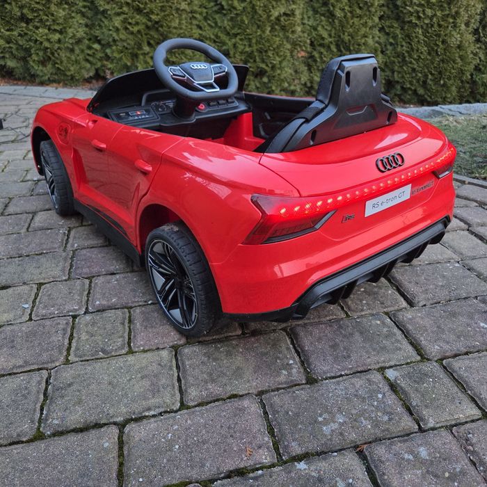 Audi RS GT - na akumulator