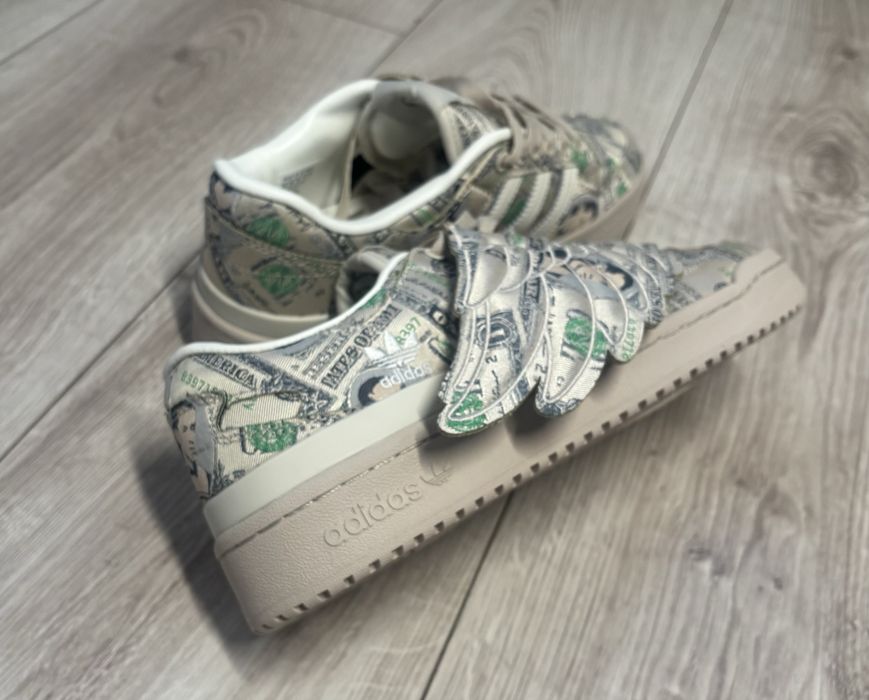 Adidas x jeremy scott 40