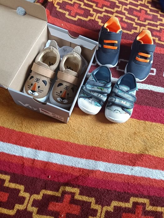 Sprzedam buciki dał chłopca