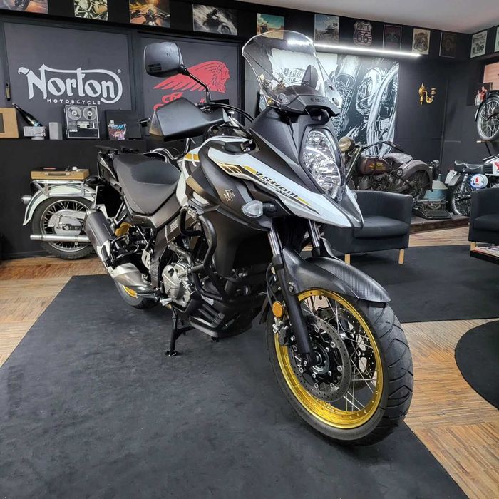 Suzuki V-Strom 650 XT 2022