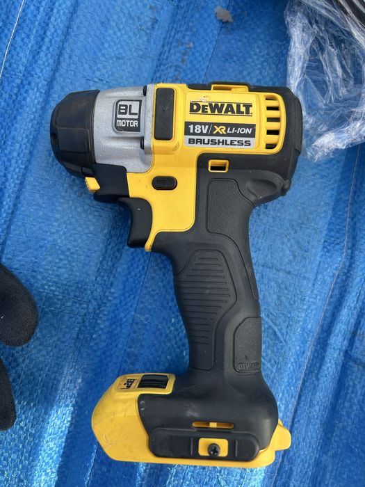 Klucz udarowy Dewalt DCF901 340nm 1/2” nowy