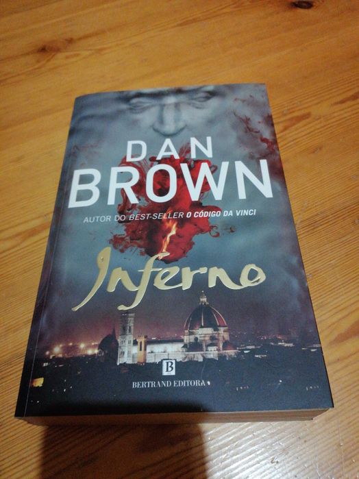 Livros variados 8€