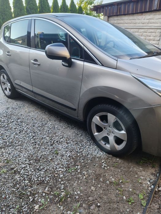 Sprzedam Peugeot 3008
