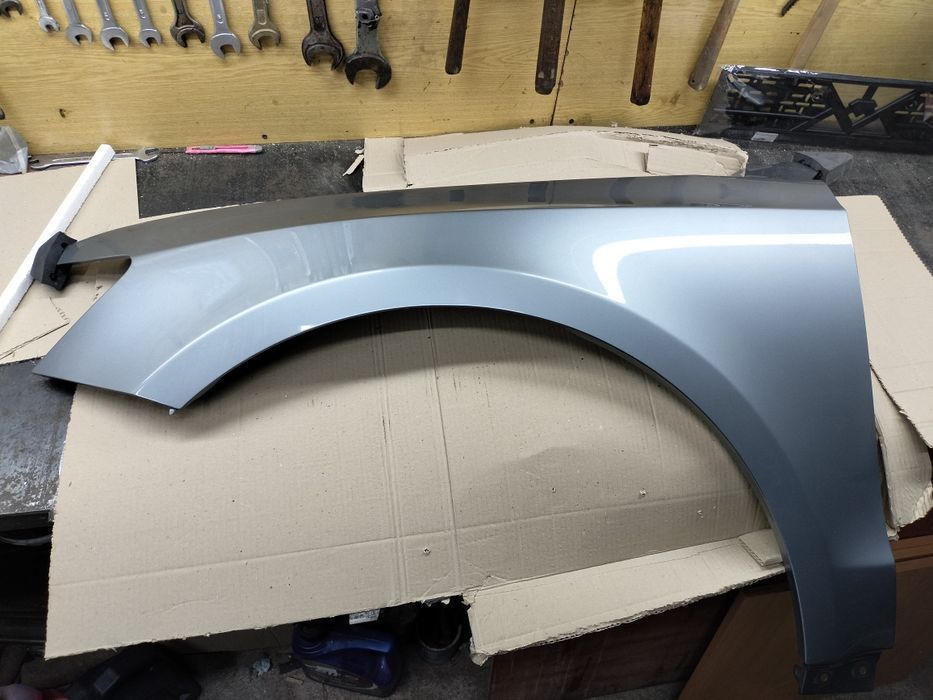 Крыло audi q5 левое 13-17