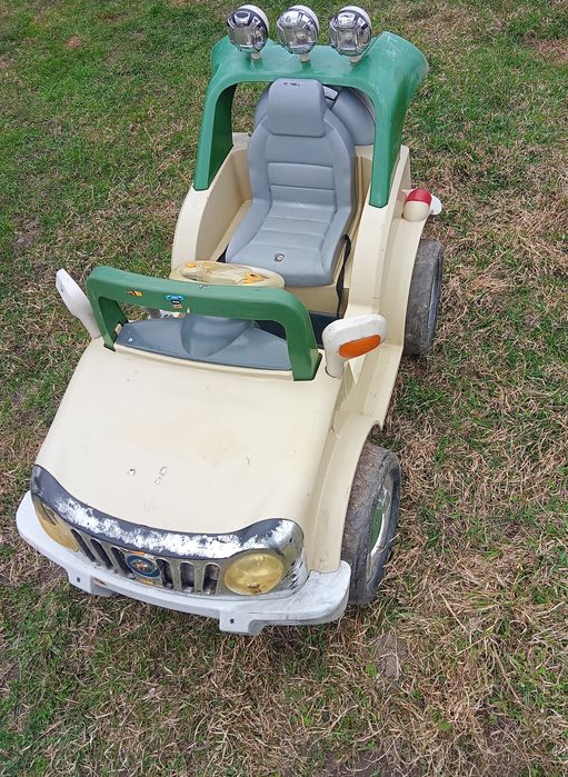 Дитячий автомобіль.