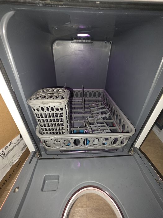 Mini Máquina de Lavar Loiça Bob (Daan Tech) - Custom White Edition