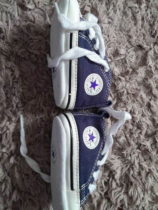 Niechodki Converse rozmiar 17