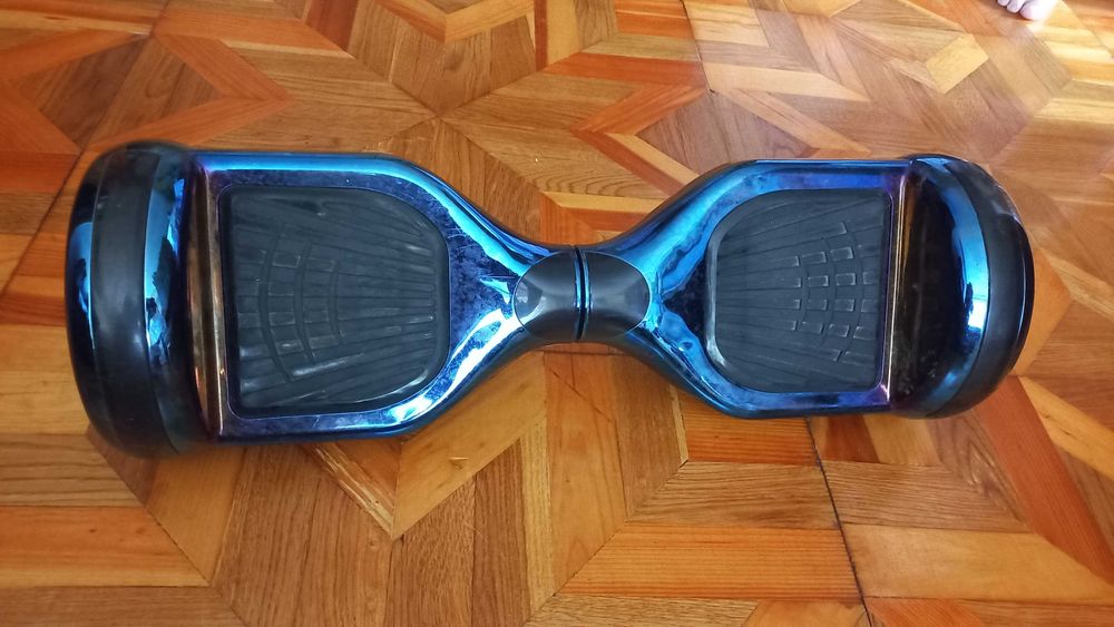 Гіроборд із зарядним пристроєм