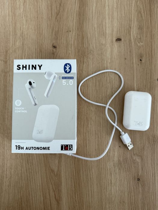 Earbuds bluethooth shiny476274065954590721