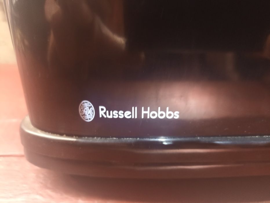 Продам тостер Russell Hobbs!