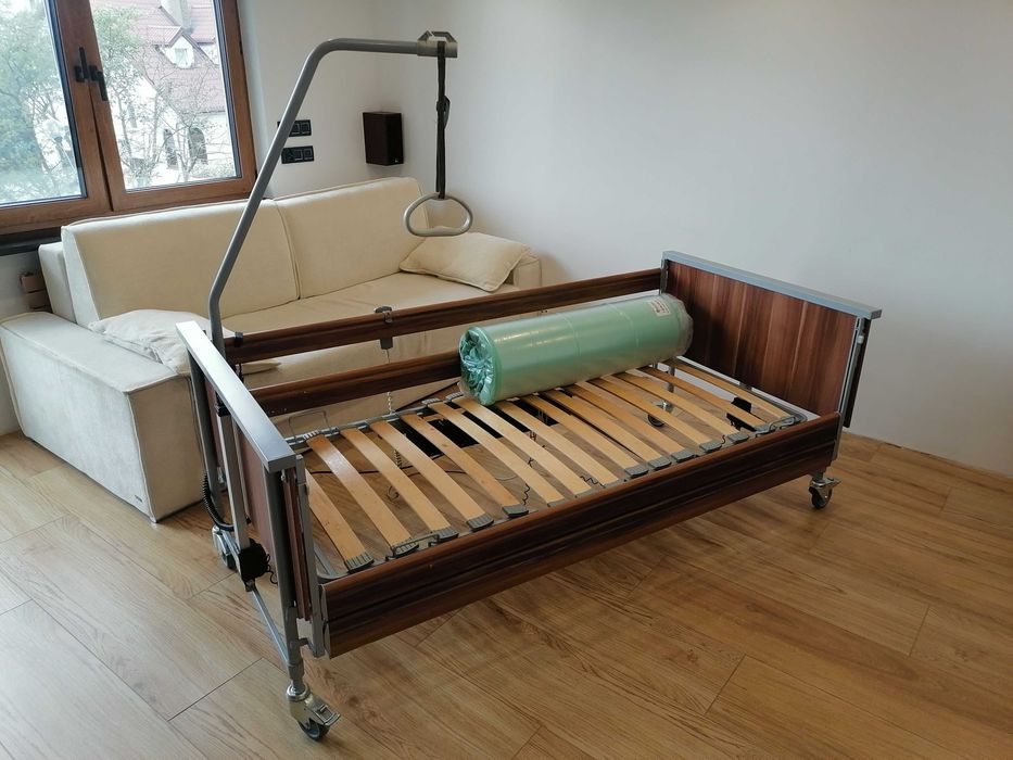 Łóżko rehabilitacyjne elektryczne 4funkcje ortopedyczne dla seniora