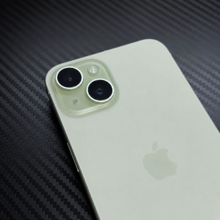 iPhone 15 zielony | idealny stan | blokada iCloud | na części