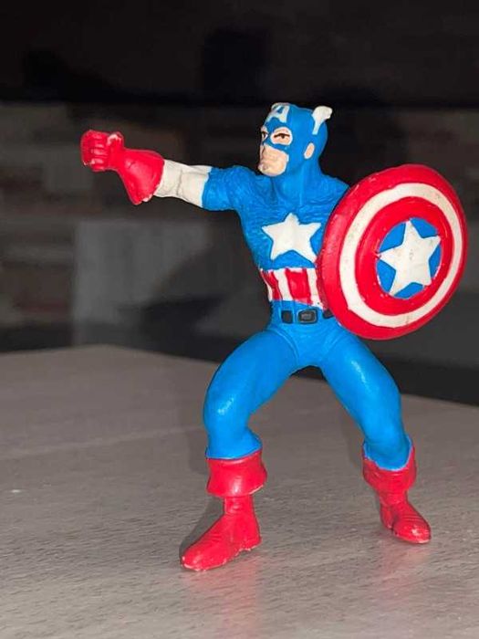 Captain America Flag Bearer - Figura de Ação Marvel (Yolanda)