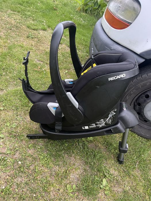 Fotelik isofix recaro nosidełko wpinane