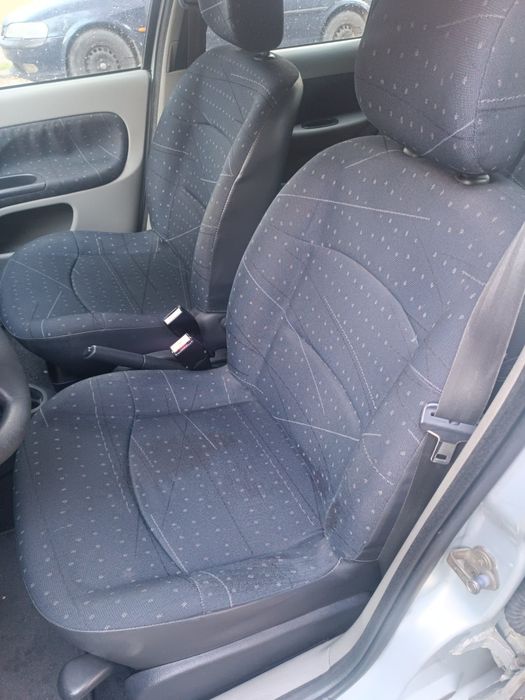 Renault Clio 2003