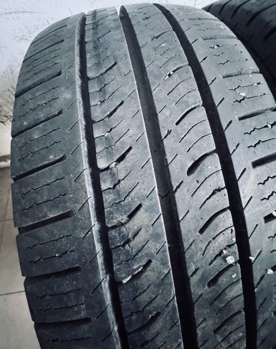 Idealne 8mm cena za 2szt Pirelli Allseason- 205/65/16C