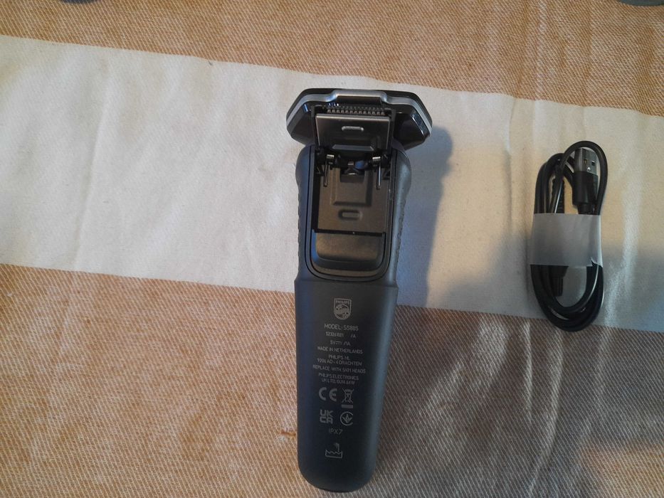 Golarka Maszynka Philips S5885/69 Z Wbudowanym Trymerem + Wkłady