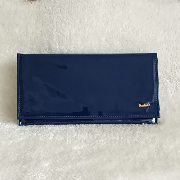 Torebka kopertówka - jak nowa