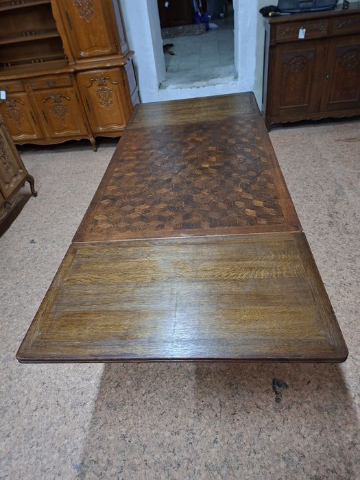 Ładny stary stół ludwikowski ciemny rozkładany /