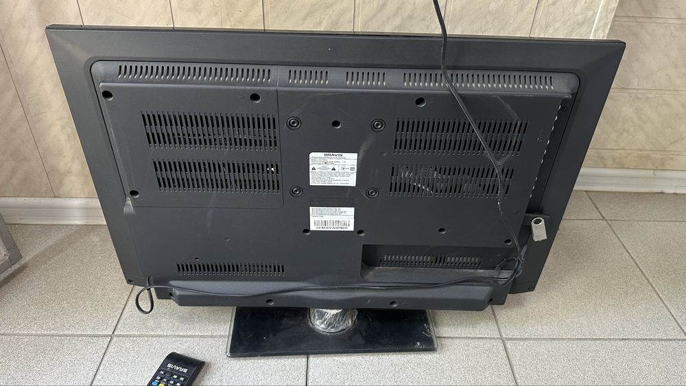 Телевізор BRAVIS LED-29A65