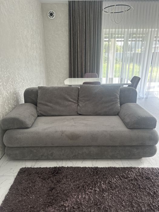 Диван для гостиноі