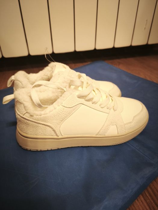 Нові! Кеди Primark з хутром