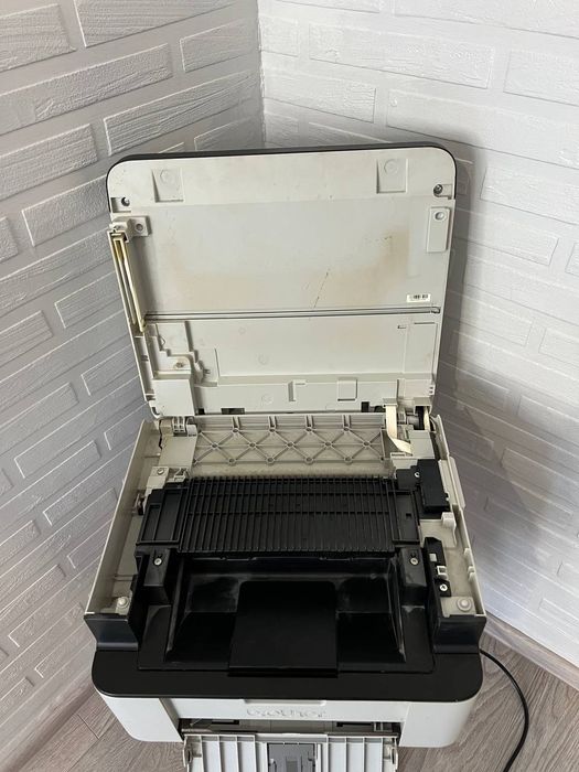 Лазерний принтер сканер Brother