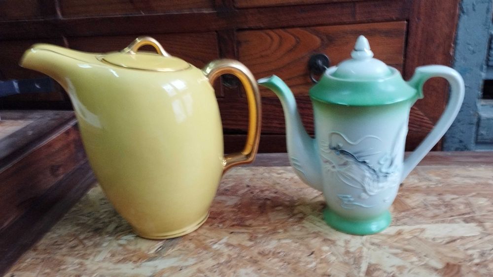 Vários Bules antigos