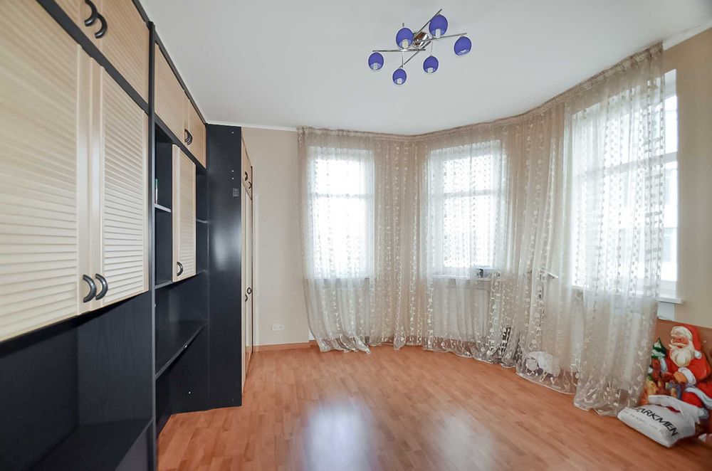 Оренда, Євгена Коновальця, 32Б, 3 кімнати, 117 м², Kiyv rent apartment