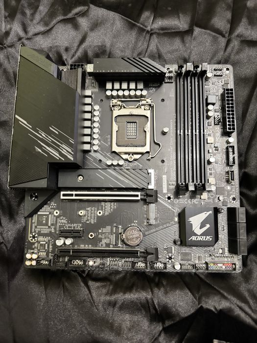 Материнська плата Gigabyte B560M Aorus Elite (s1200, Intel B560)